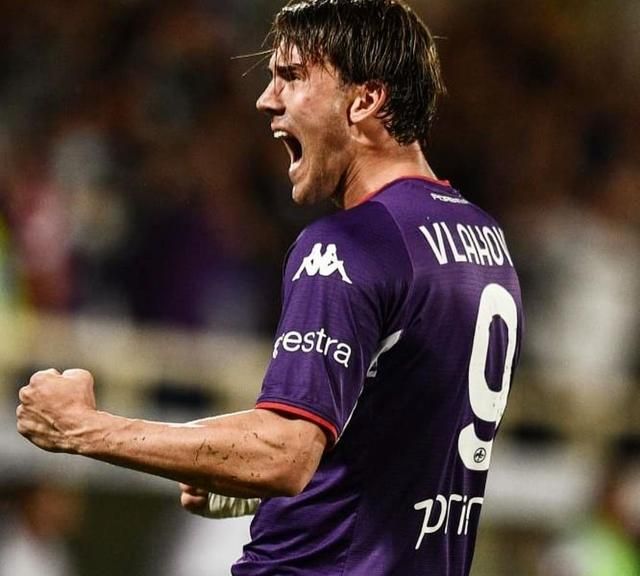 更是他与团 更是他与团