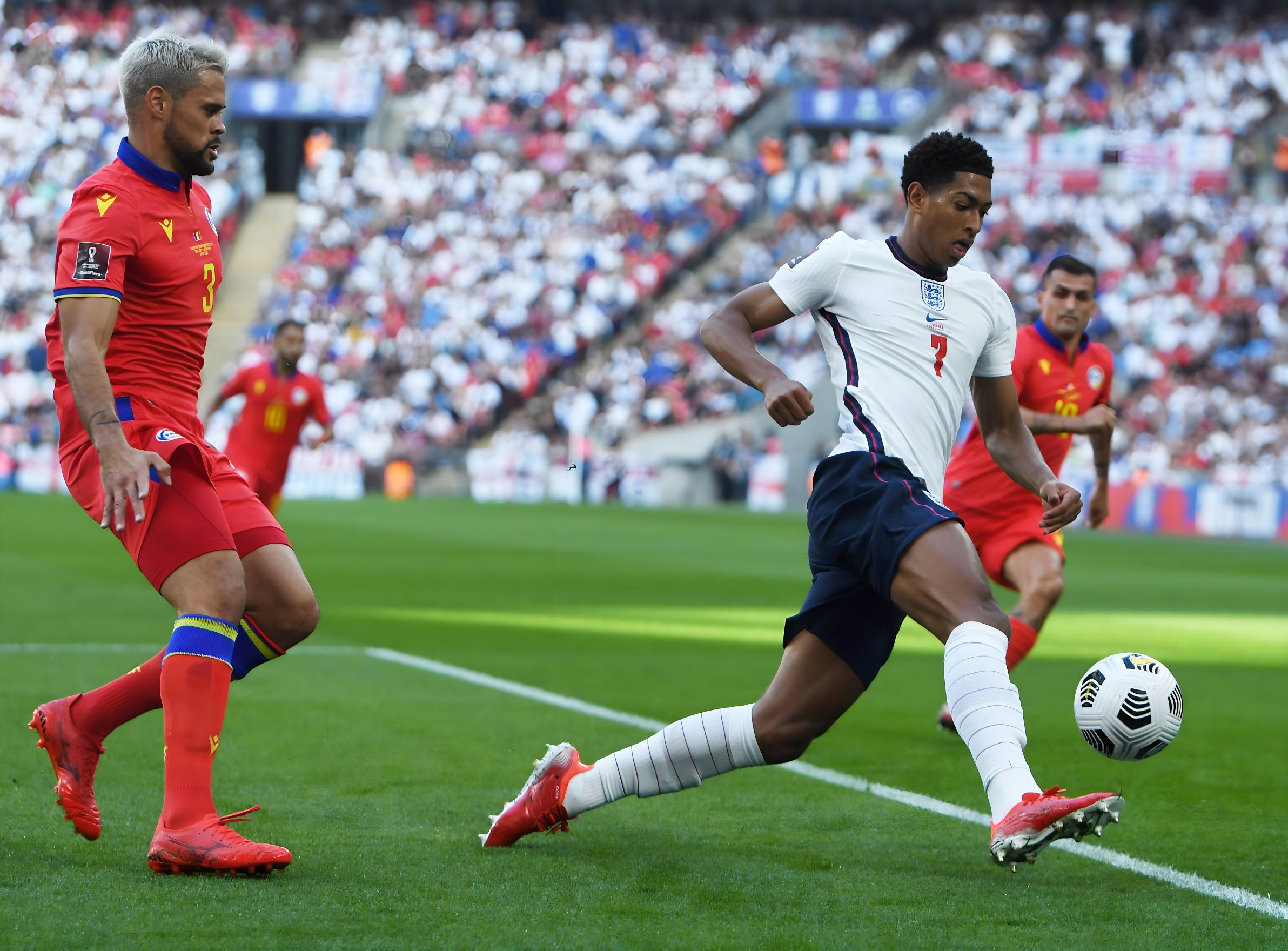 身和前场篮 身和前场篮